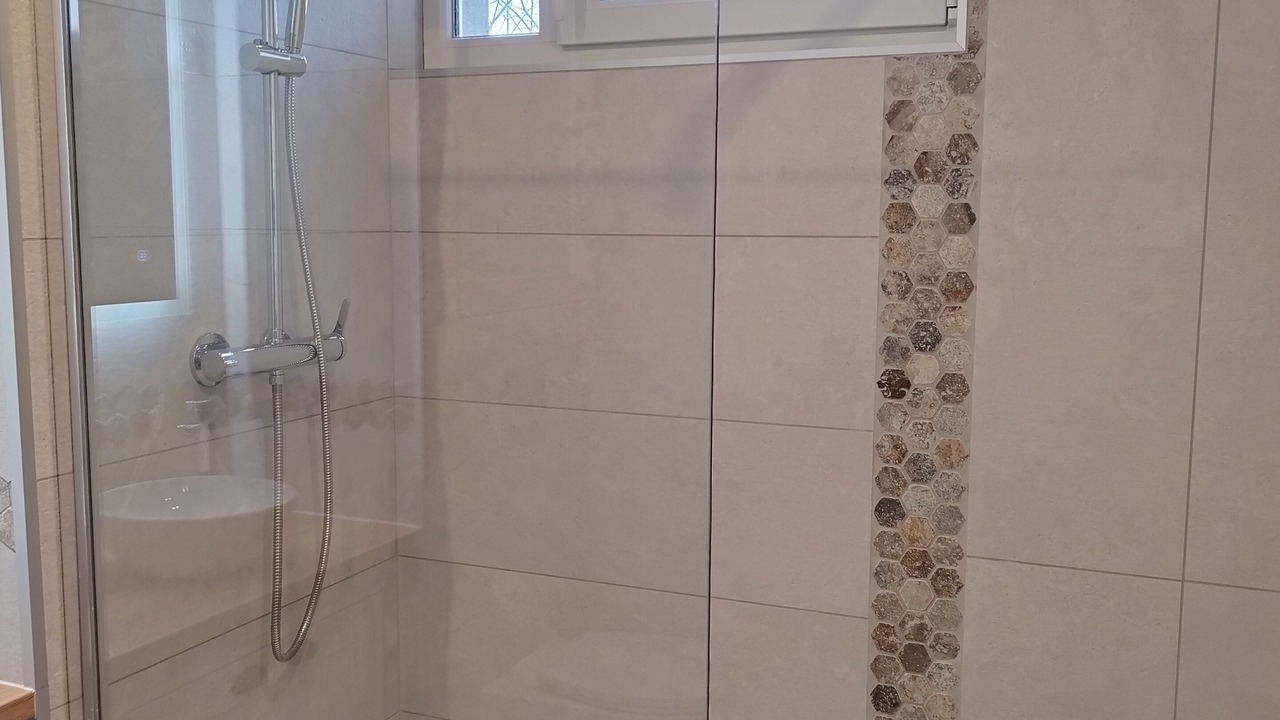 Photo of Bathroom in Plantieres Queuleu