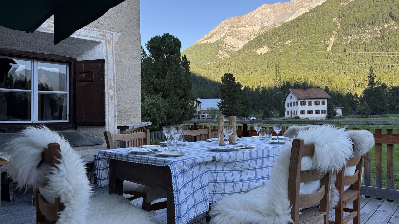 Photo of Outdoor in Cinuos-Chel