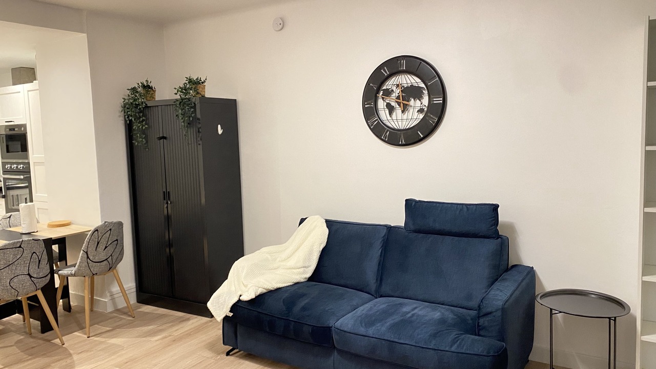 Photo of Livingroom in Graslin - Commerce