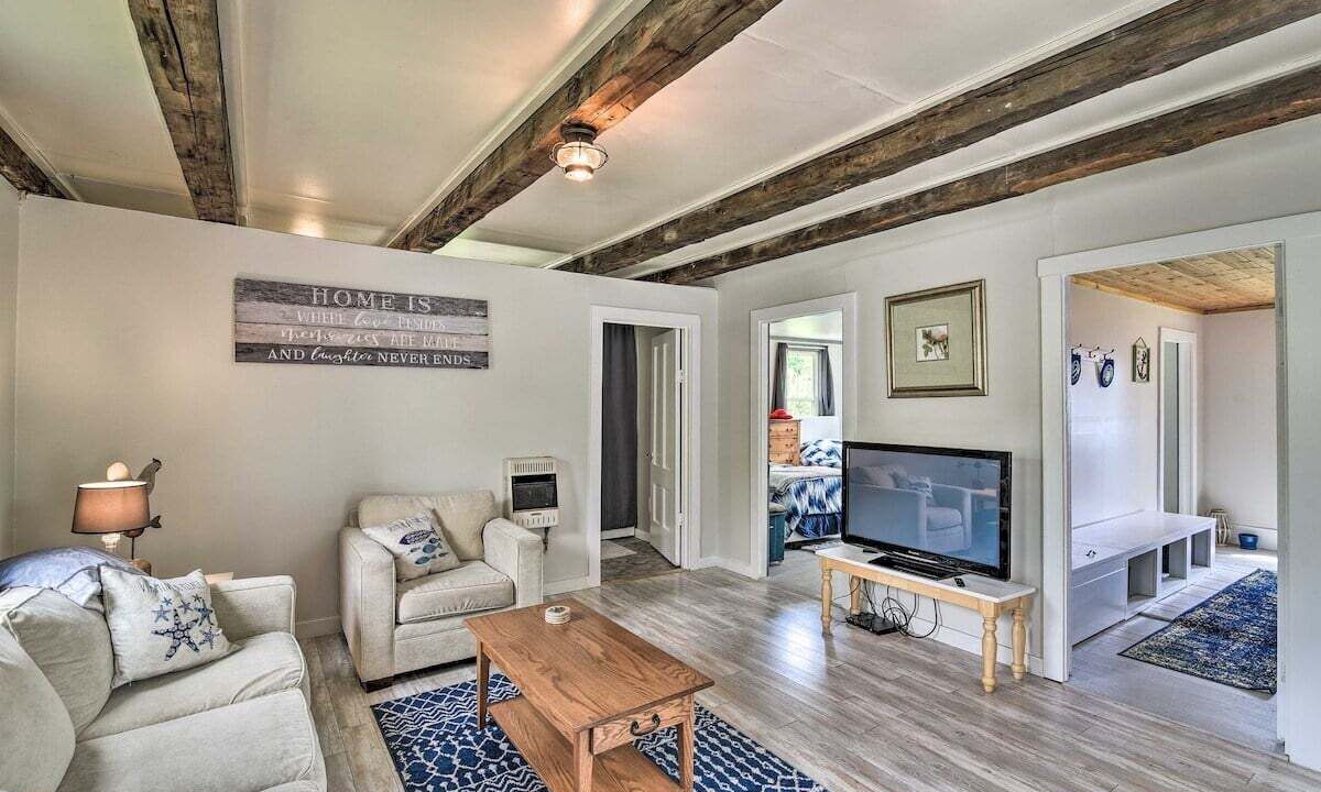 Photo of Livingroom in Milbridge