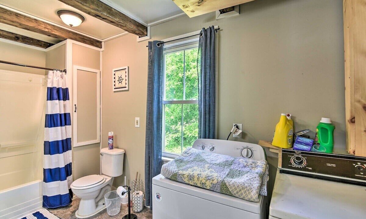 Photo of Bathroom in Milbridge