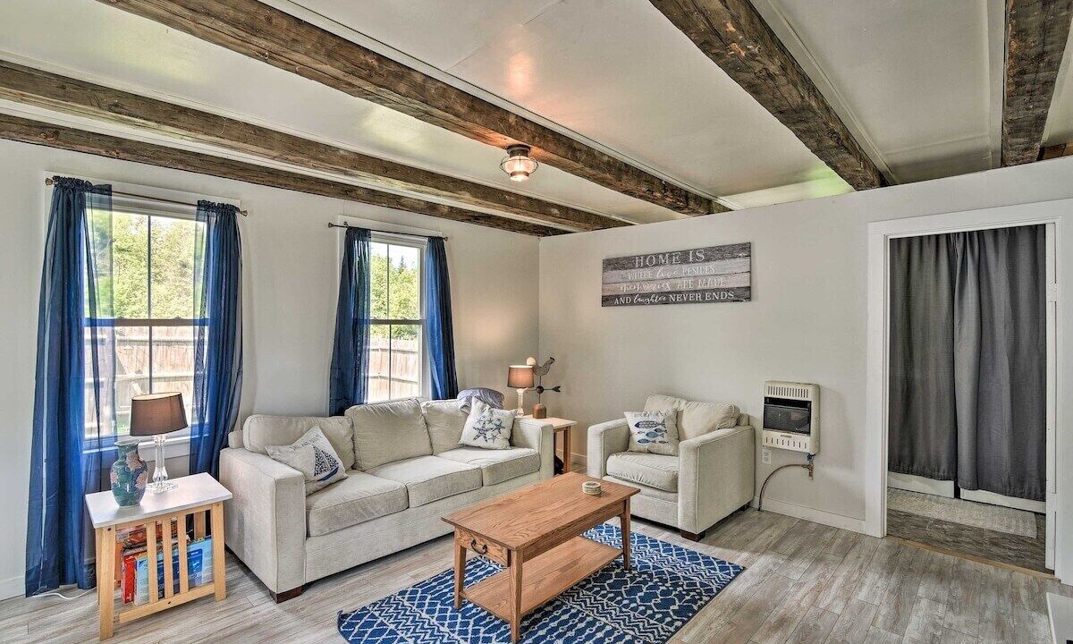 Photo of Livingroom in Milbridge