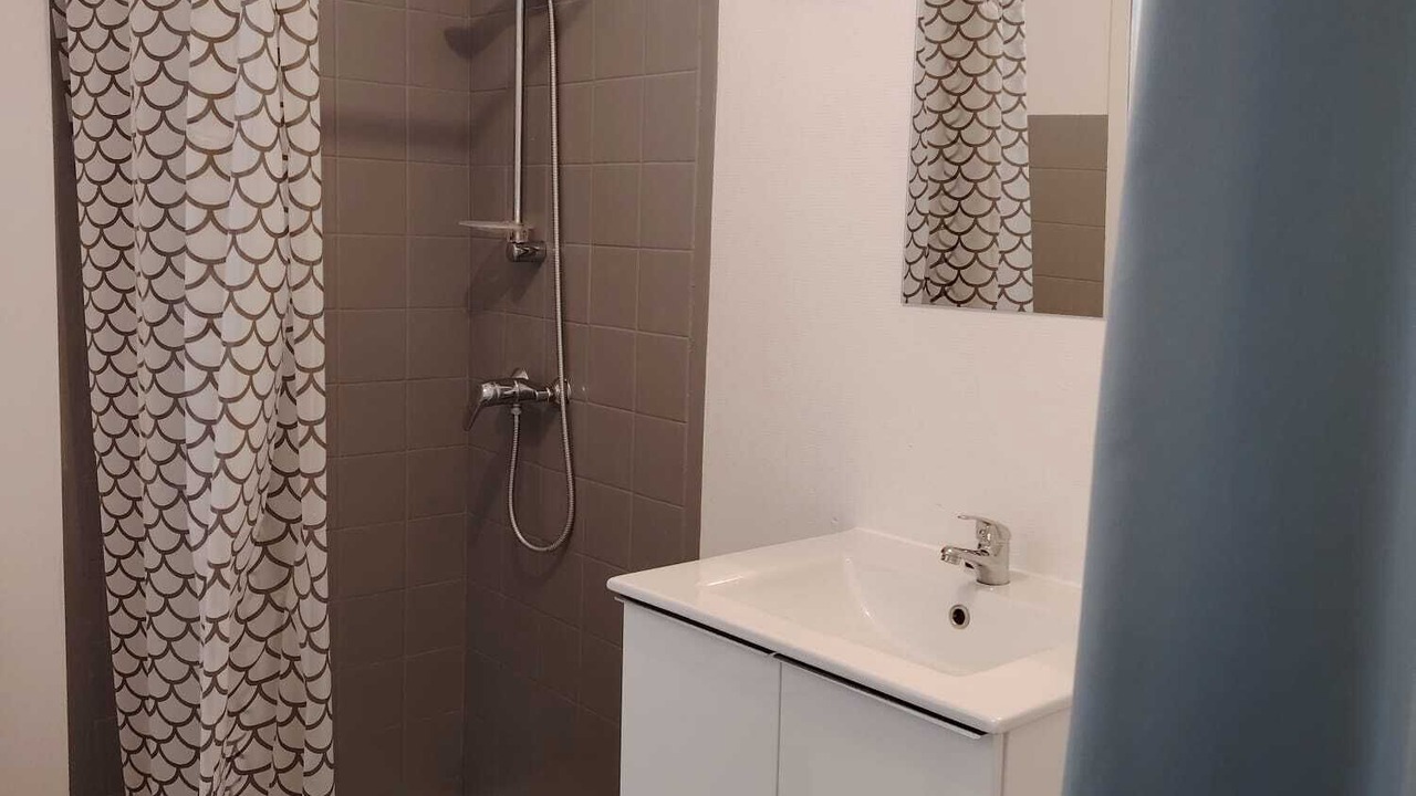Photo of Bathroom in Saint-Amand-sur-Sevre