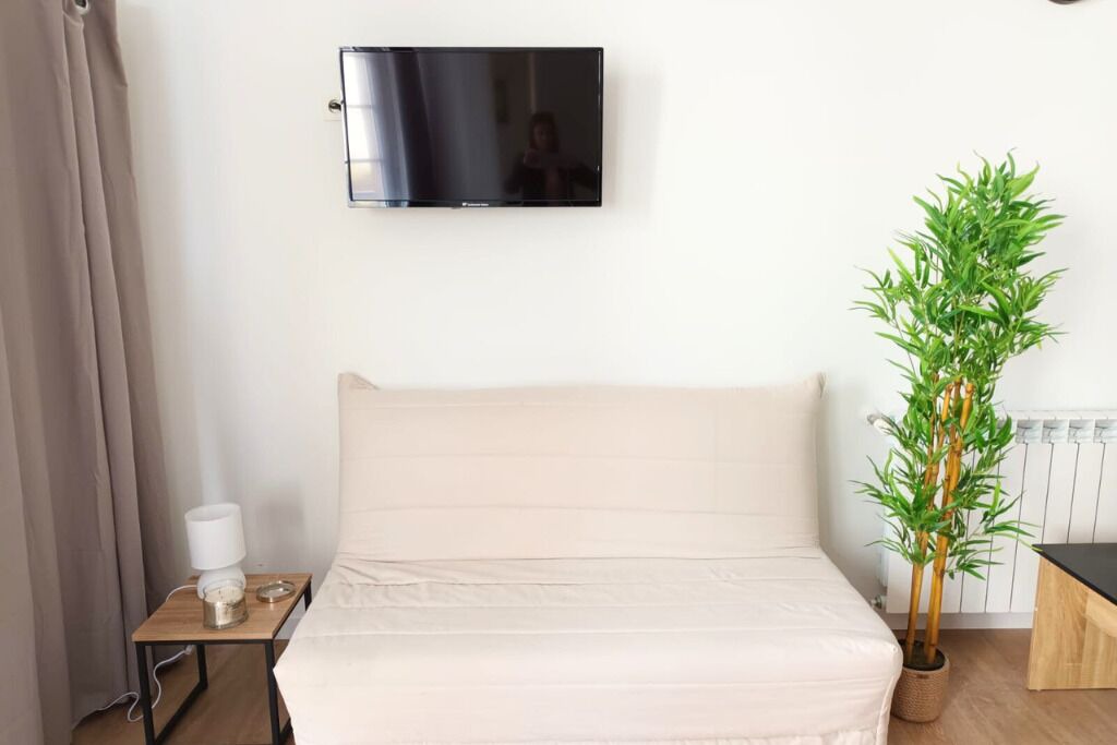 Photo of Livingroom in Saint-Amand-sur-Sevre