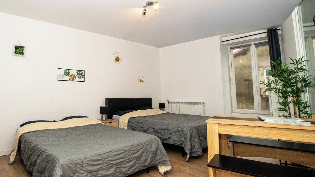 Photo of Bedroom in Saint-Amand-sur-Sevre