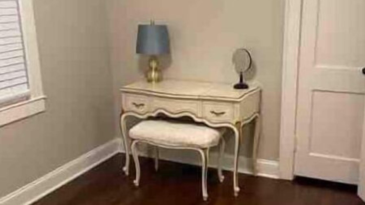 Photo of Bedroom in Cleveland