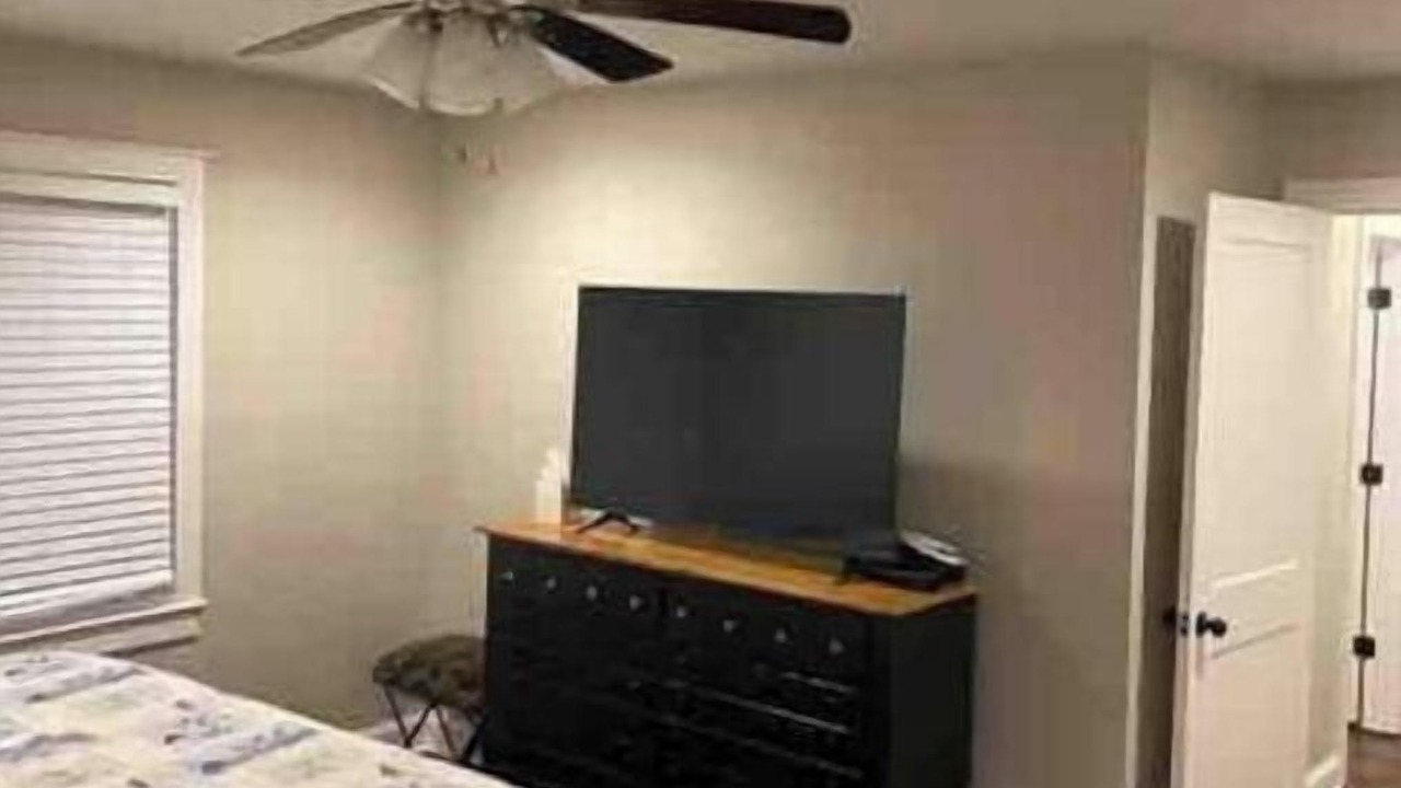 Photo of Bedroom in Cleveland