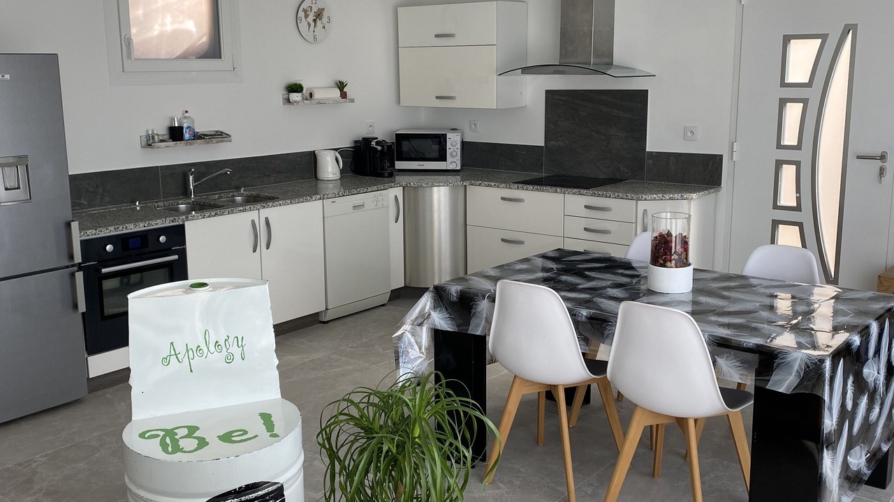 Photo of Kitchen in Saint-Martin-du-Var