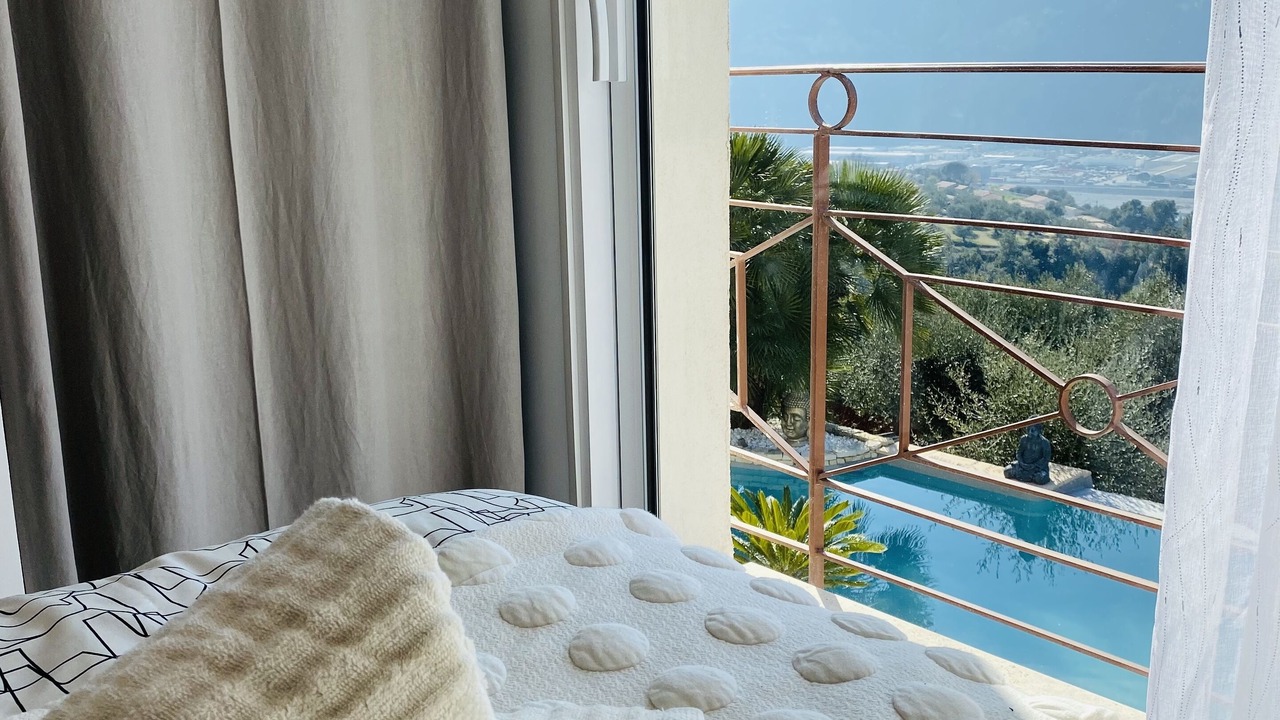 Photo of Bedroom in Saint-Martin-du-Var