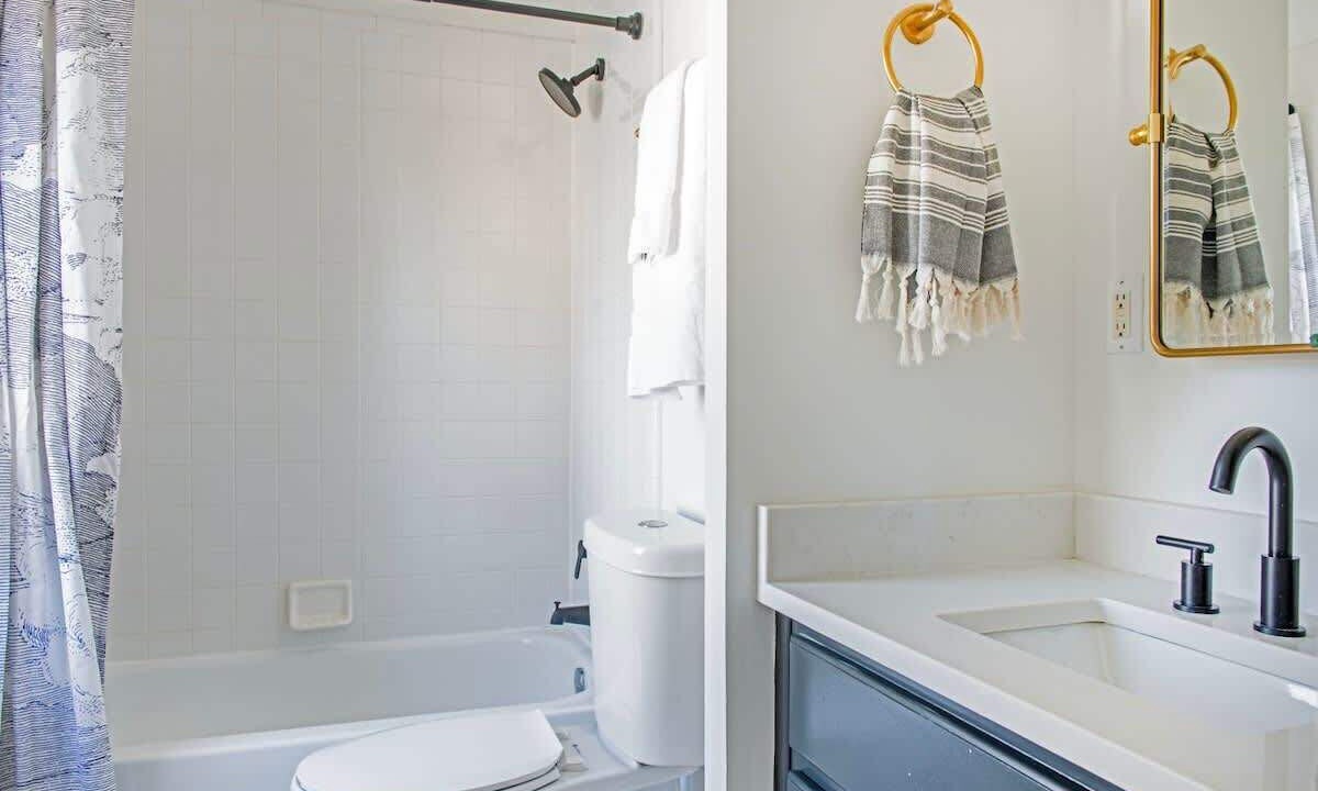Photo of Bathroom in Virginia Highland