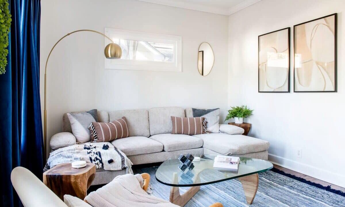 Photo of Livingroom in Virginia Highland