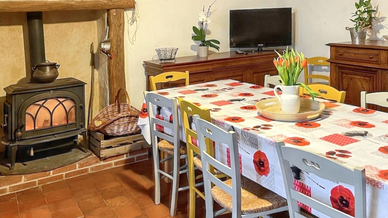Photo of Livingroom in Breau-et-Salagosse