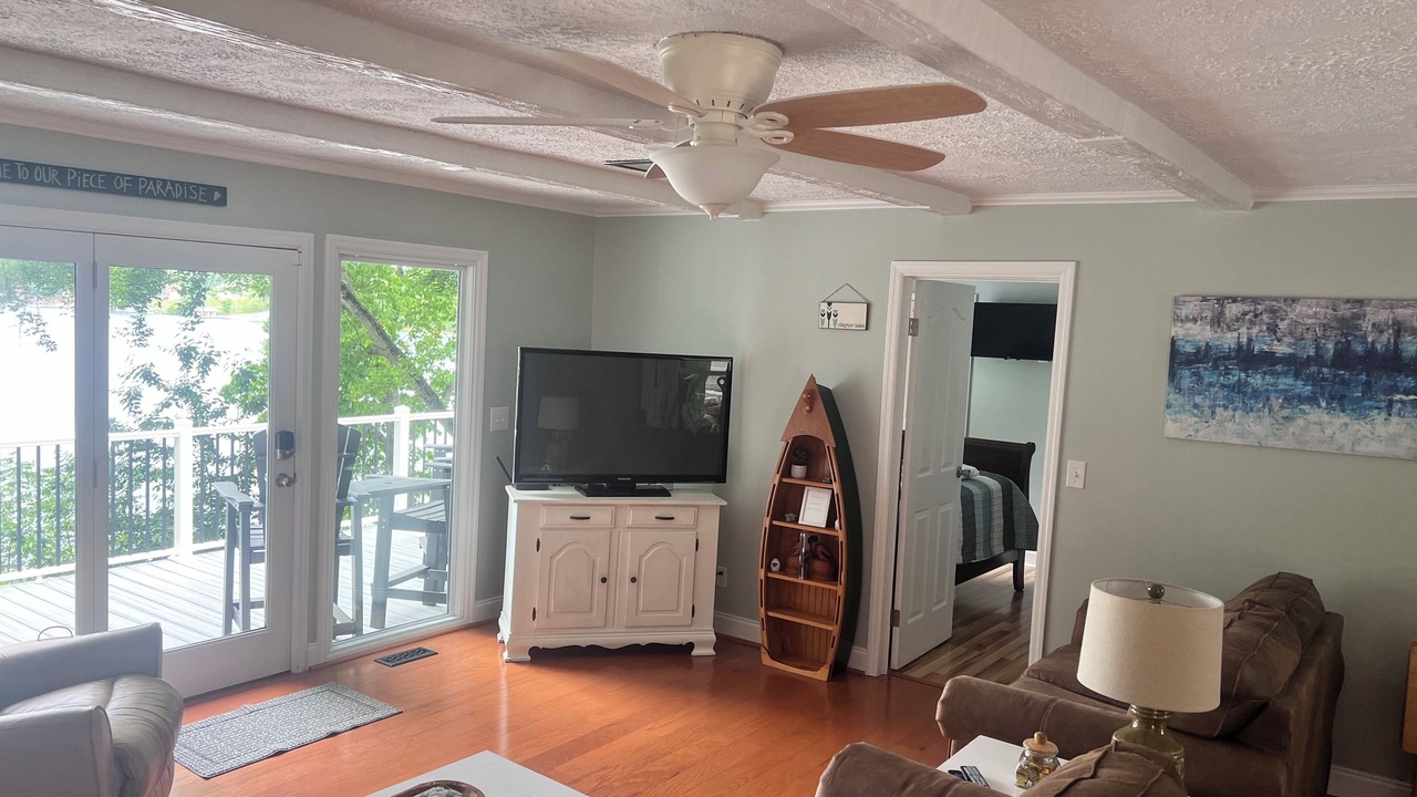 Photo of Livingroom in Radford