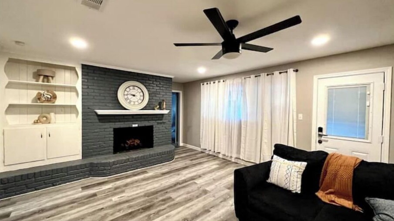 Photo of Livingroom in Ederville