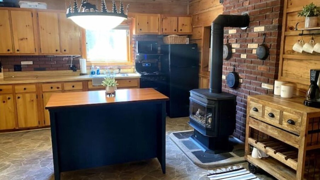 Photo of Kitchen in Mayfield