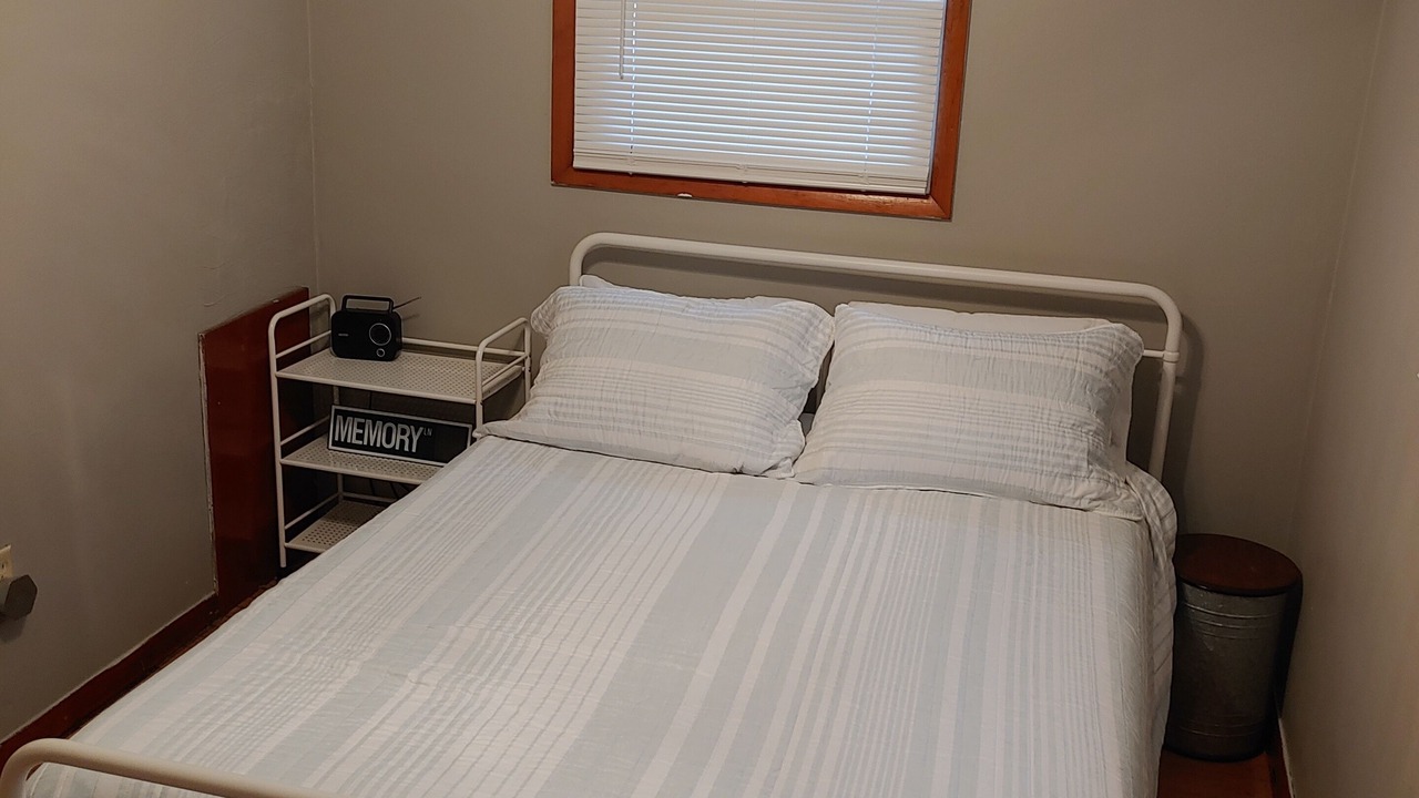 Photo of Bedroom in Edinboro