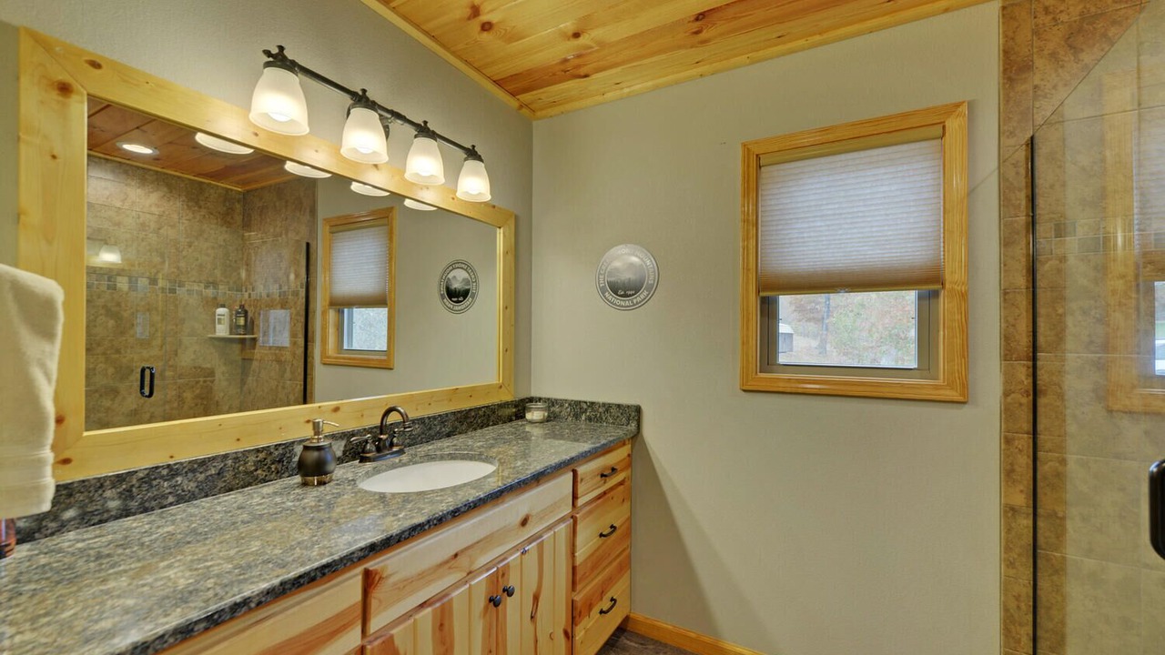 Photo of Bathroom in Unaka