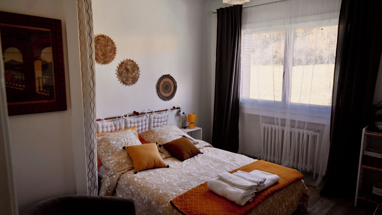 Photo of Bedroom in La Motte-Chalancon