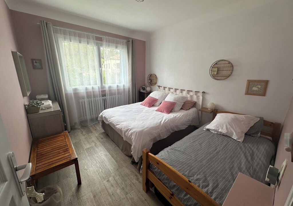 Photo of Bedroom in La Motte-Chalancon