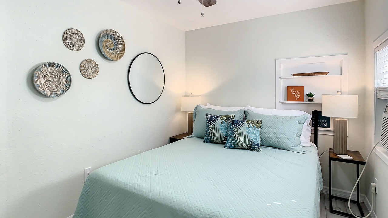 Photo of Bedroom in Historic Uptown