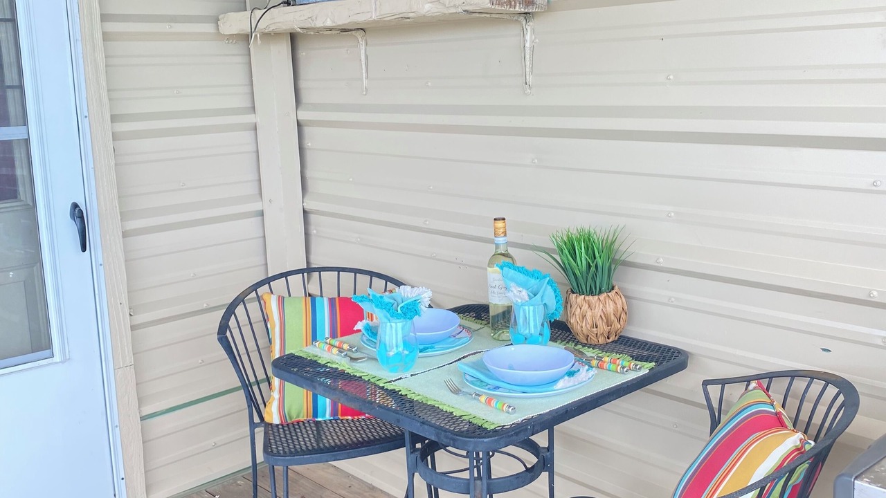 Photo of Patio Balcony in Cedar Lane