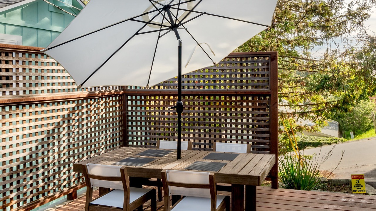 Photo of Outdoor in Park Hill