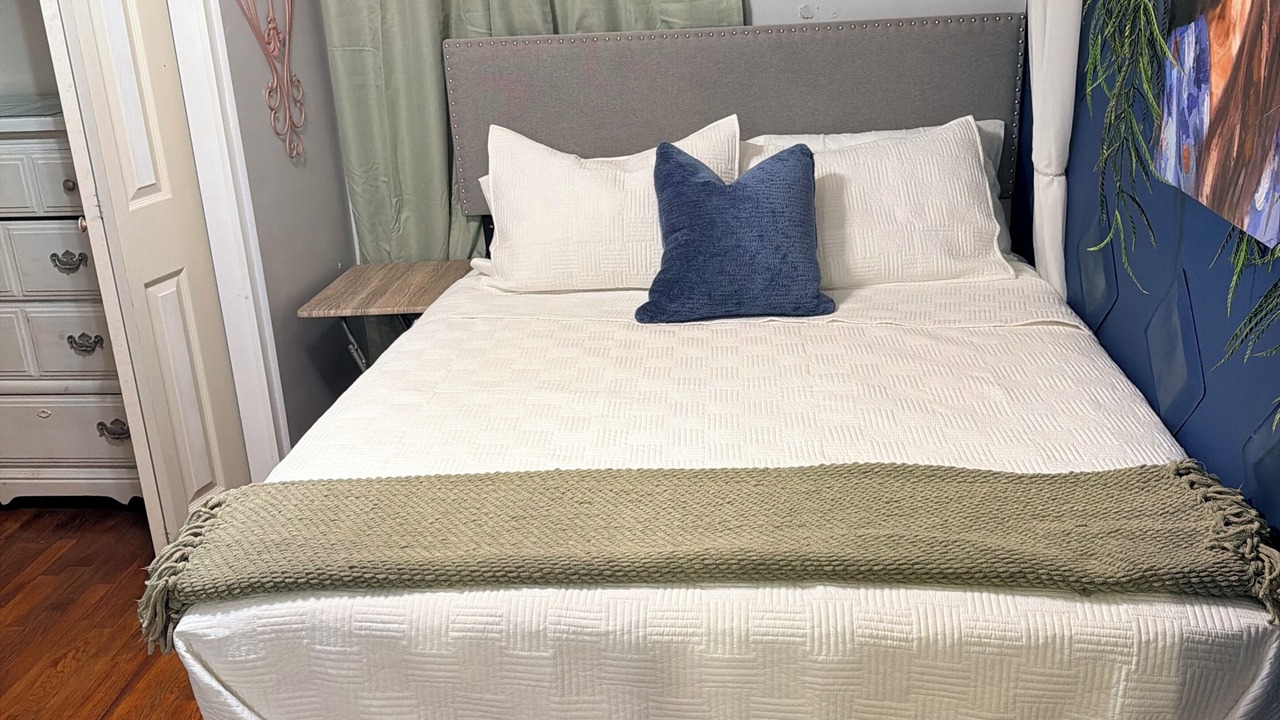 Photo of Bedroom in Enid