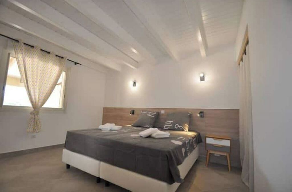 Photo of Bedroom in Serra-di-Ferro