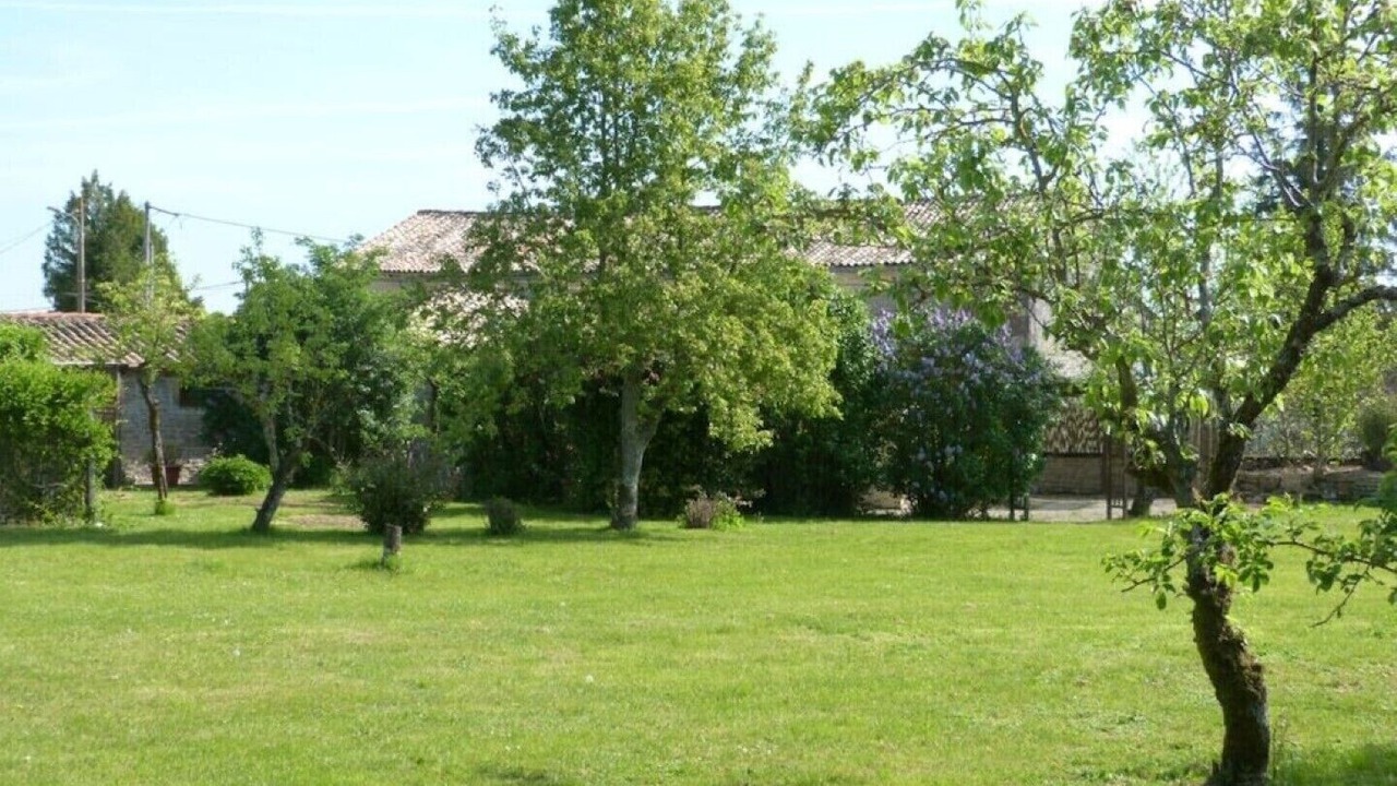 Photo of Outdoor in Chaunay