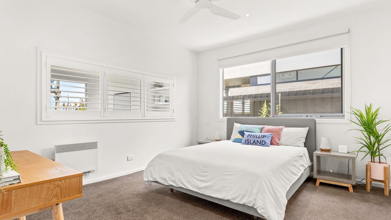 Photo of Bedroom in Rhyll