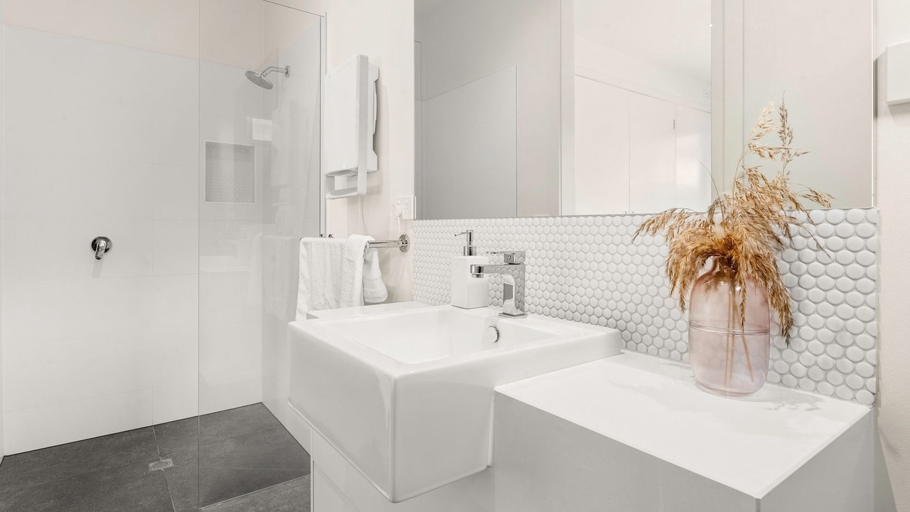 Photo of Bathroom in Rhyll