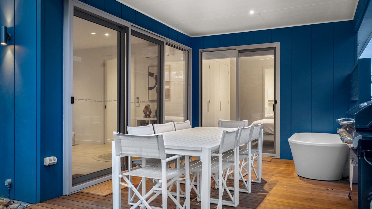 Photo of Others in Rhyll