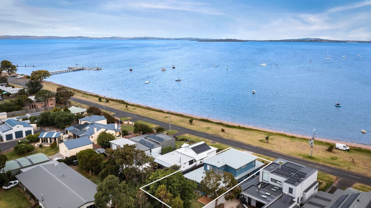 Photo of Outdoor in Rhyll