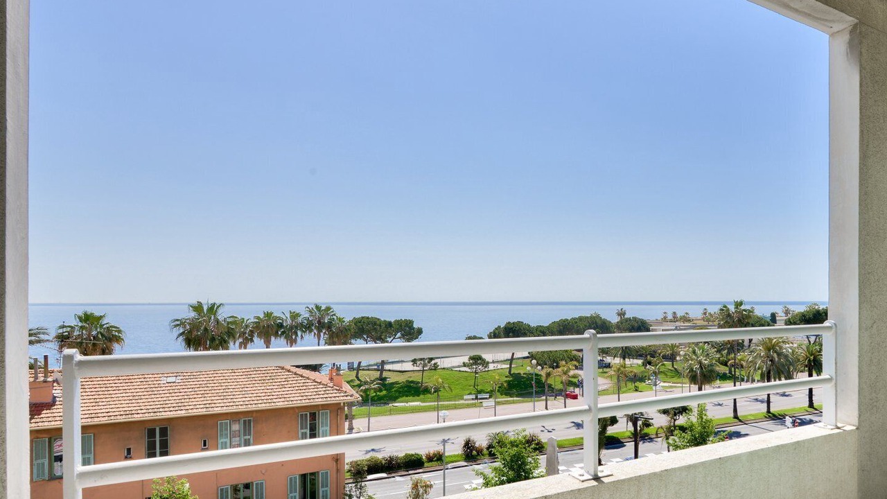 Photo of Outdoor in La Californie