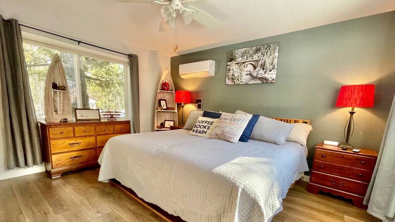 Photo of Bedroom in Donnelly