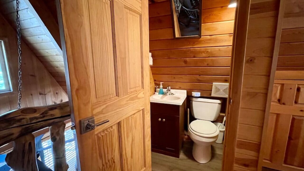 Photo of Bathroom in Donnelly