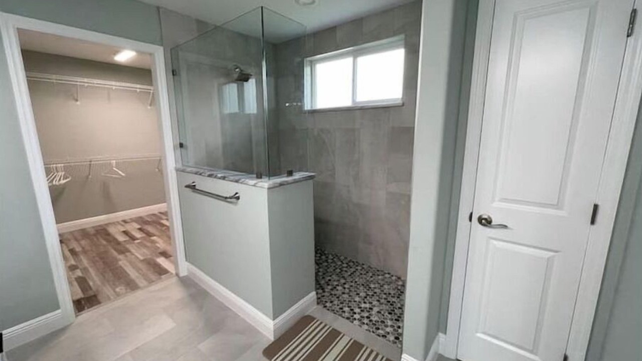Photo of Bathroom in Sebring