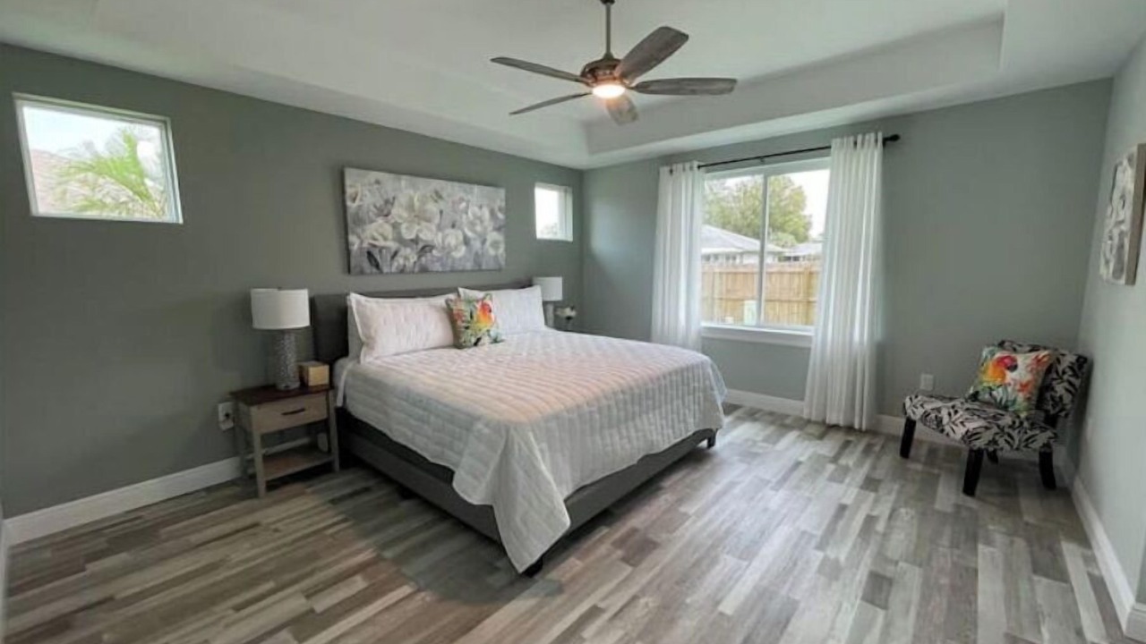 Photo of Bedroom in Sebring