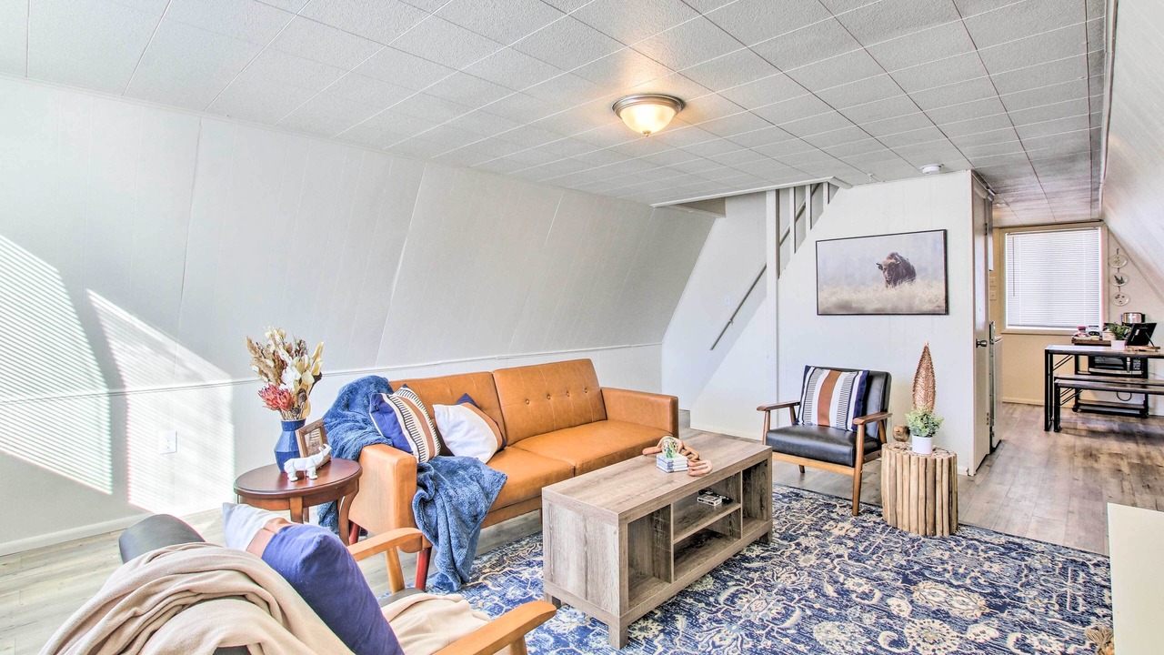 Photo of Livingroom in Evanston