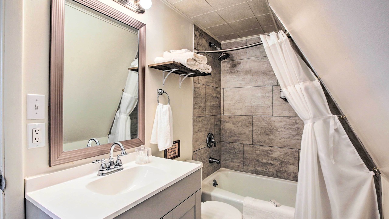 Photo of Bathroom in Evanston