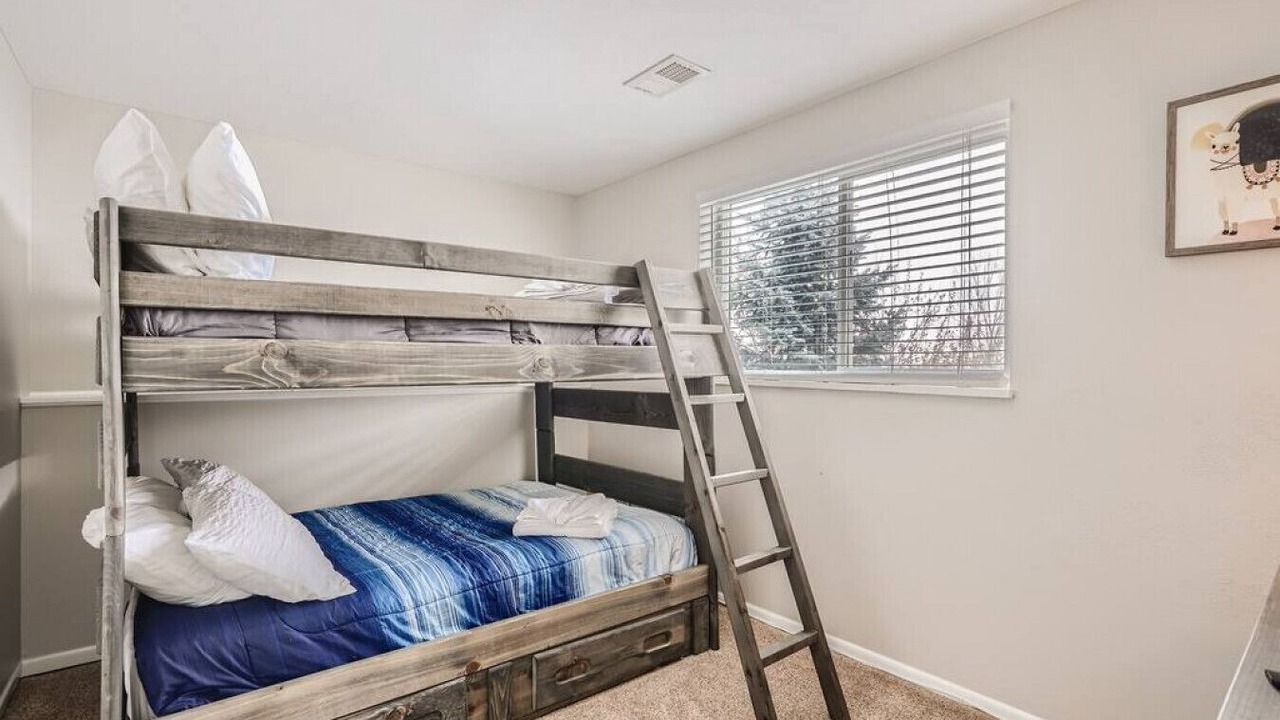 Photo of Bedroom in Walnut Grove
