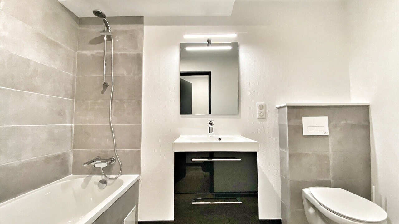 Photo of Bathroom in Terville