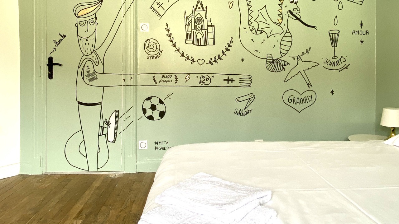 Photo of Others in Sablon