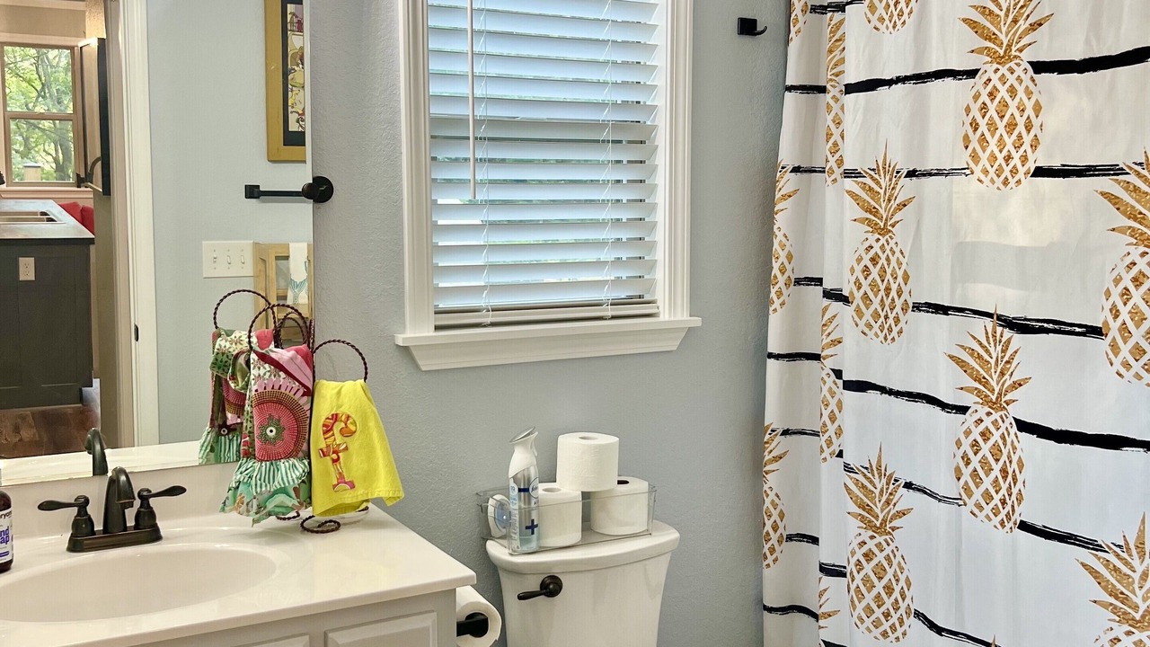 Photo of Bathroom in Clinton