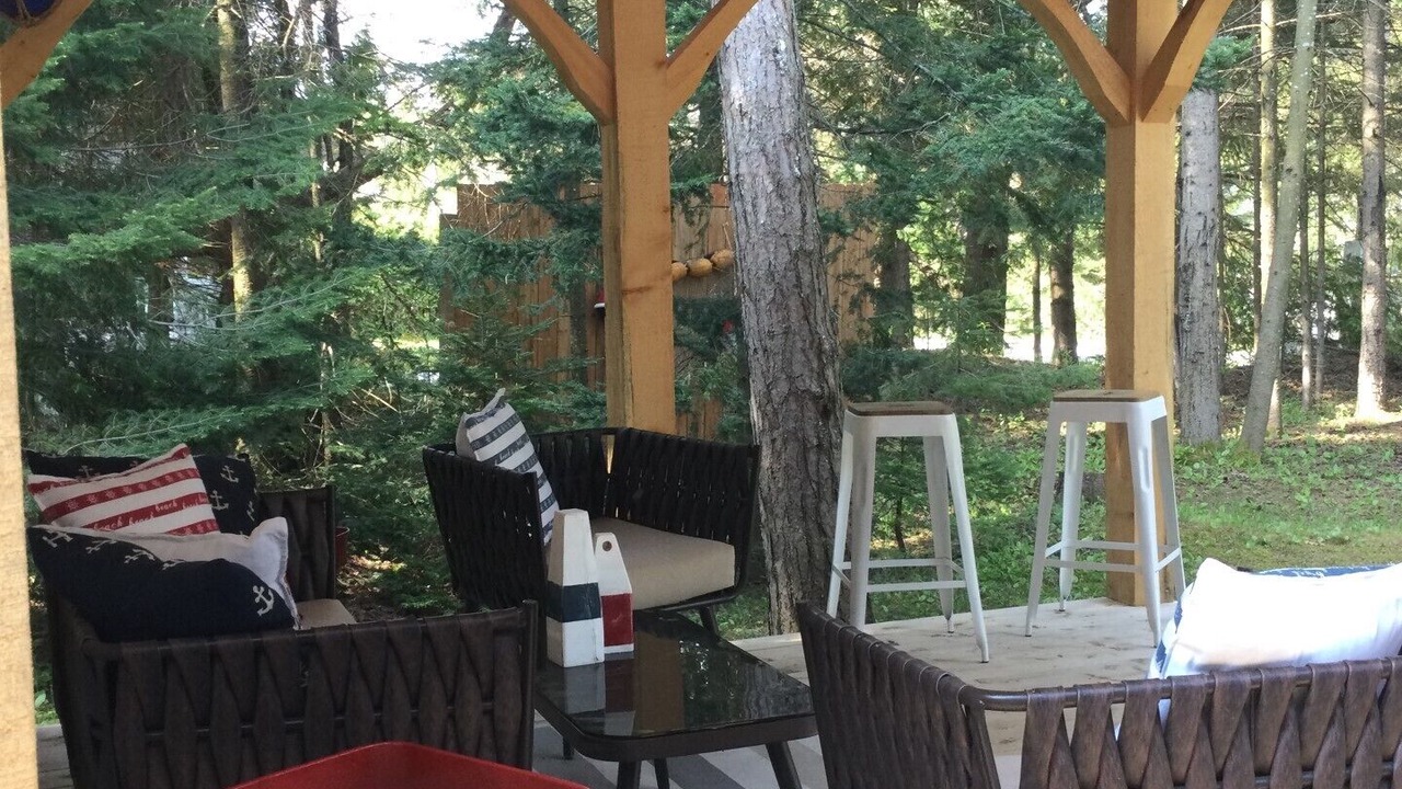 Photo of Patio Balcony in Sauble Beach