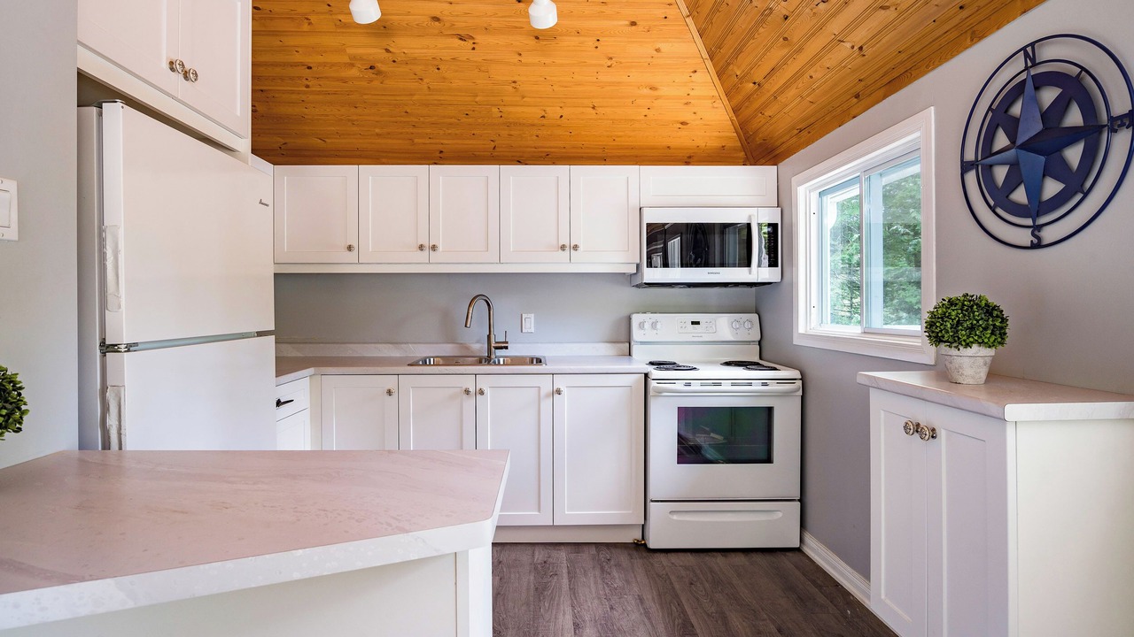 Photo of Kitchen in Sauble Beach