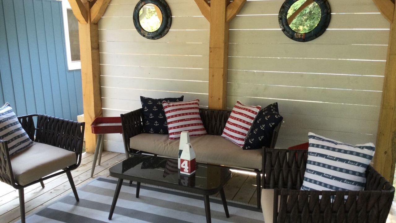 Photo of Patio Balcony in Sauble Beach