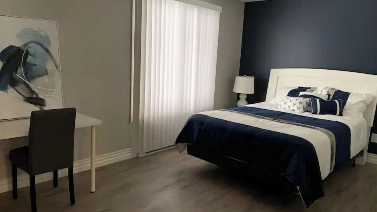 Photo of Bedroom in Alma
