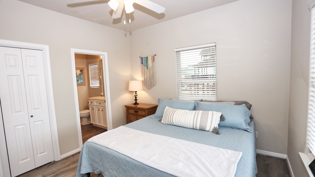 Photo of Bedroom in Terramar Beach