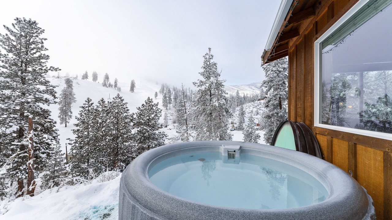 Photo of Bedroom in Chelan
